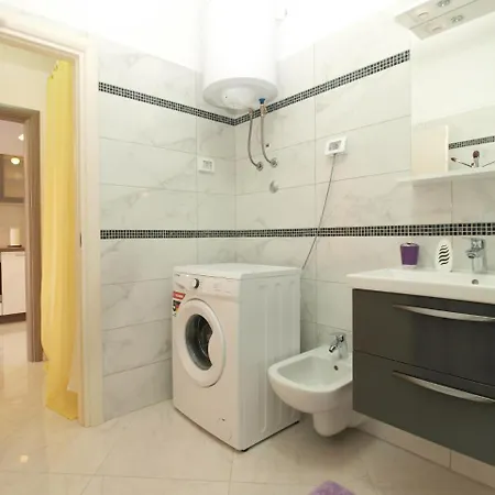 Apartment Davorka 1758